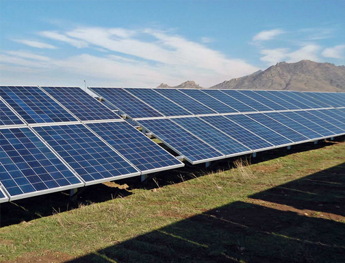 ¡Las instalaciones fotovoltaicas en tejados de Sudáfrica se duplicaron y las instalaciones de almacenamiento de energía explotaron!